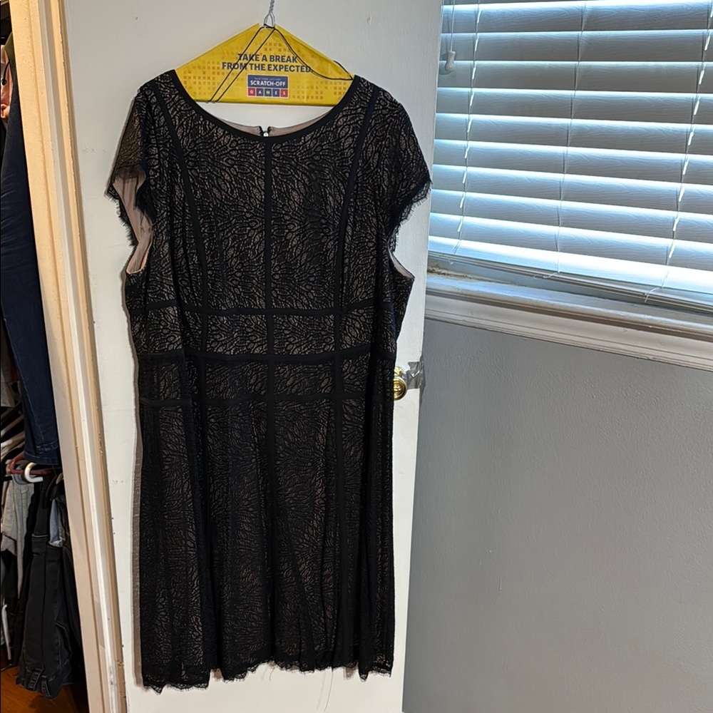 Adrianna Papell Black Lace Overlay Midi Dress 24W